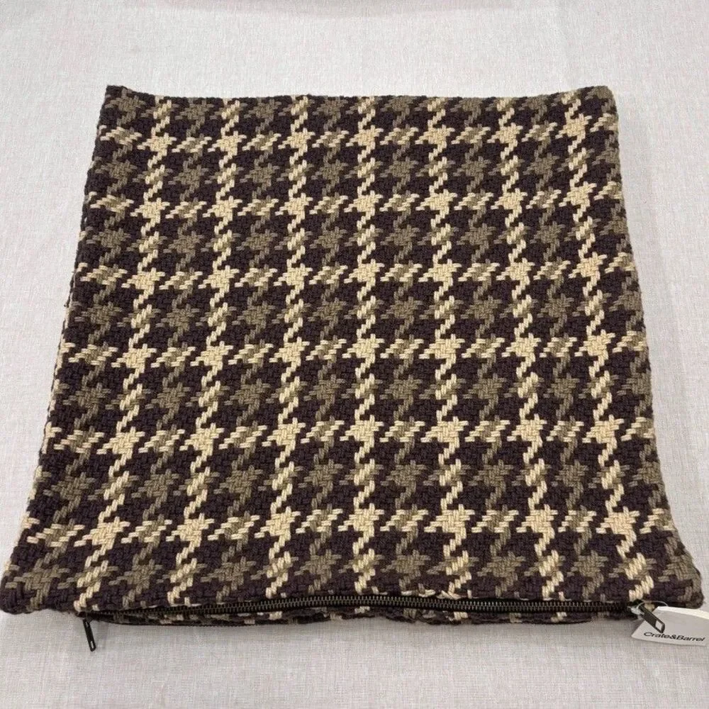 Crate & Barrel Seville Pillow Covers 18x18 Houndstooth Cotton Set of 2 NWT